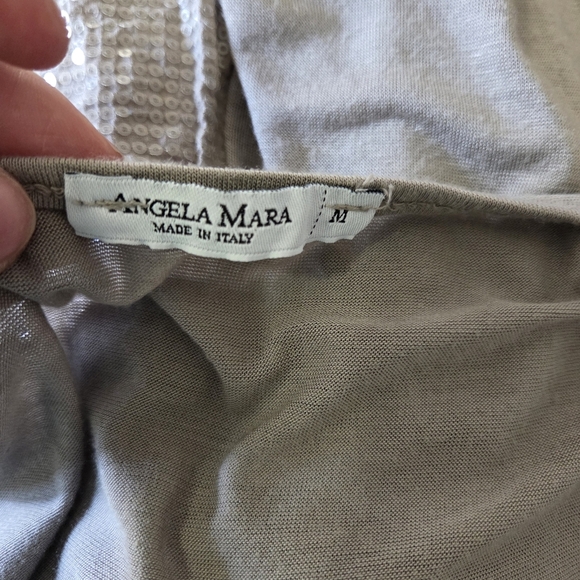 ⭐️Angela Mara Chic Taupe and Gold Sequin Top Size Med - Picture 5 of 5
